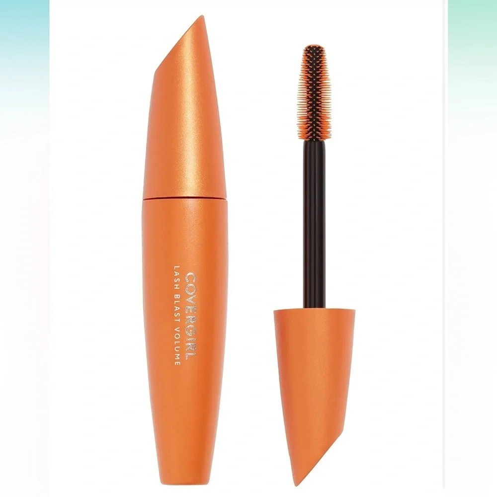 CoverGirl Lash Blast Volume Mascara 800 Very Black NIP Full Size